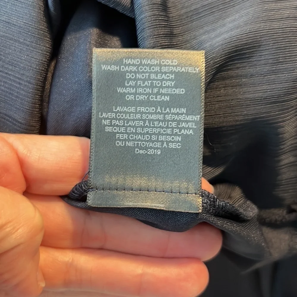 Lulu’s Black Swan, Flirty, Funky & Fabulous,Sexy Layered look, Classic,Timeless - Picture 15 of 15